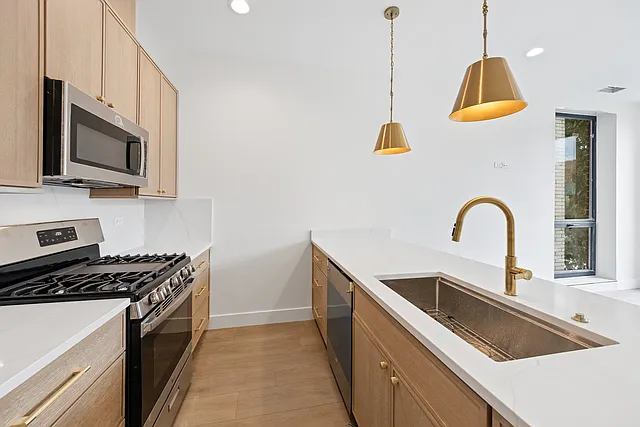 1313 W Taylor St #2 — Photo 7