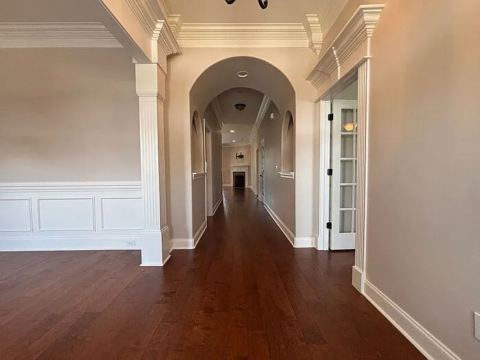 100 Middy Ln — Photo 4