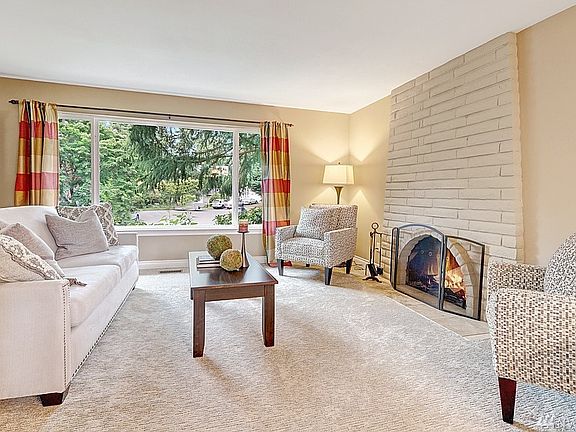 3rd image of 13532 93rd Ave NE