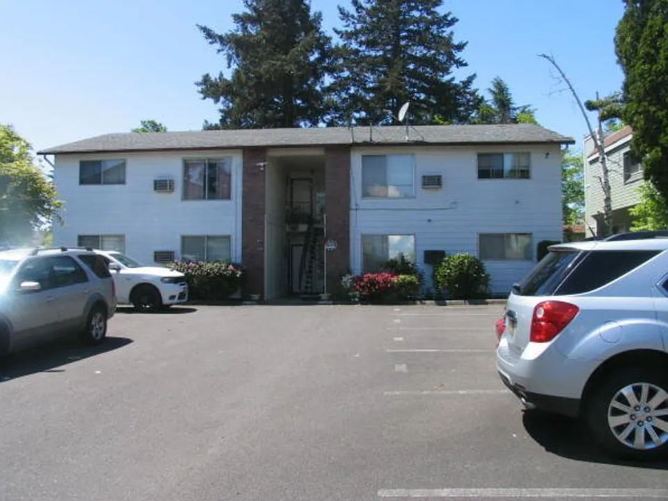 2605 SE 119th Ave