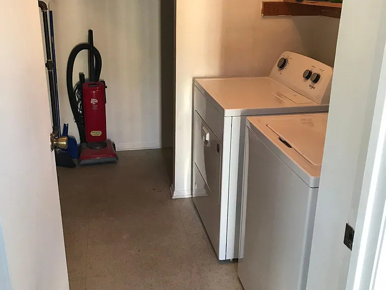 4 Cherokee Dr — Photo 5