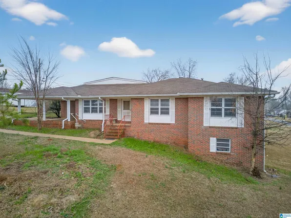 306 Reynolds St NW, Jacksonville, AL 36265