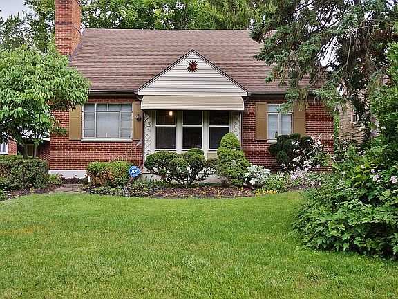 2nd image of 508 Cherry Dr