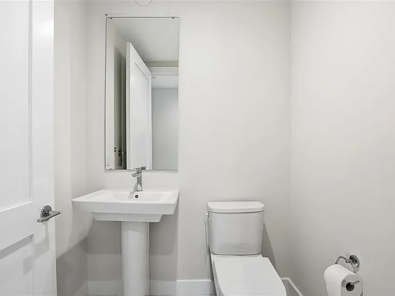 275 1st Ave S #1104 — Photo 19
