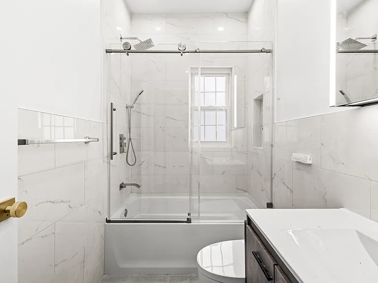 70 E Passaic St #1A — Photo 8