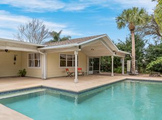 542 Quarry Ln, Sebastian, FL 32958