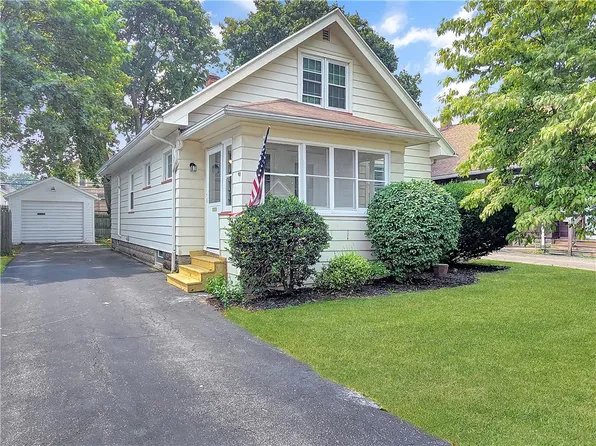 75 Florence Ave, Rochester, NY 14616