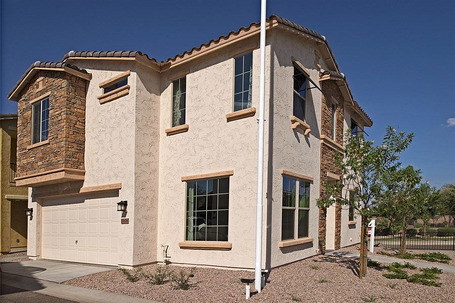 1st image of 17678 W Mandalay Ln