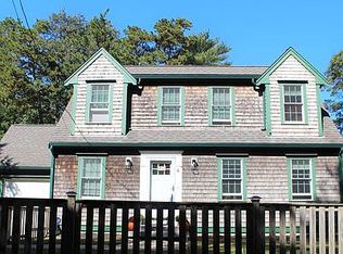 4 Sachem Rd, Plymouth, MA 02360