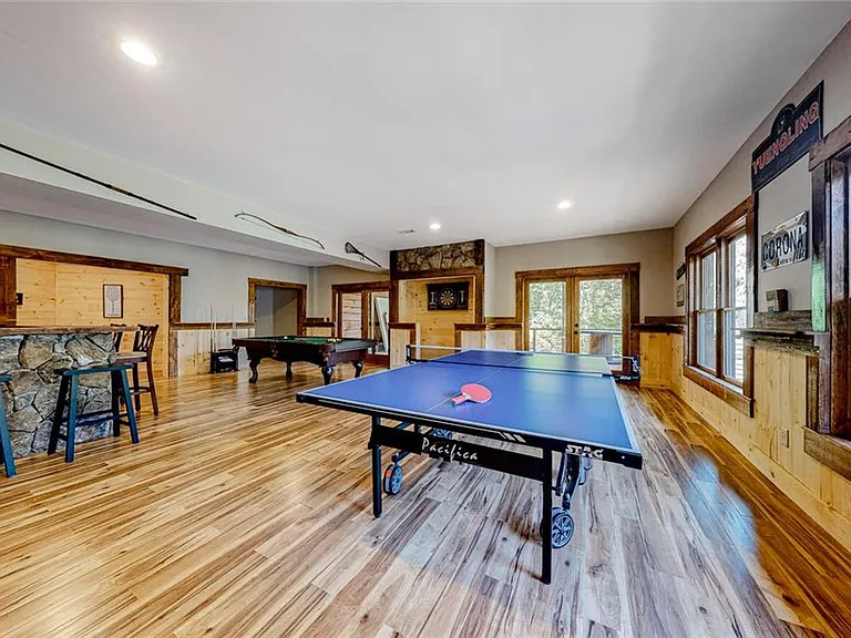 380 Biguns Blvd — Photo 40