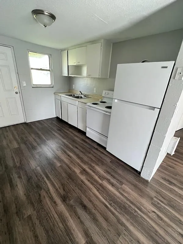 2 Bedroom - The Crossings at Palmetto — Photo 1