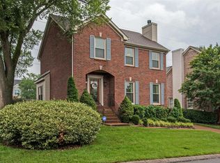 653 Pembroake Ln, Franklin, TN 37064