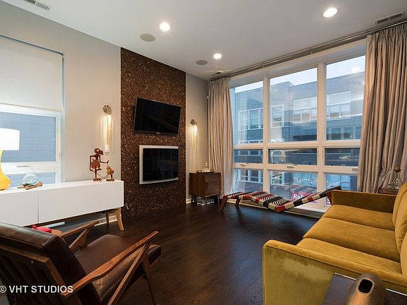 2nd image of 1747 W North Ave #2