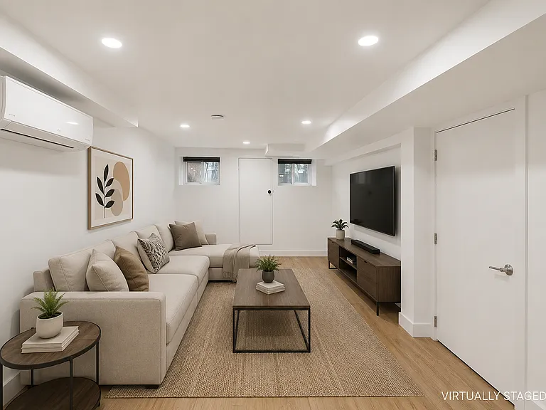 562A Morgan Ave #1 — Photo 6