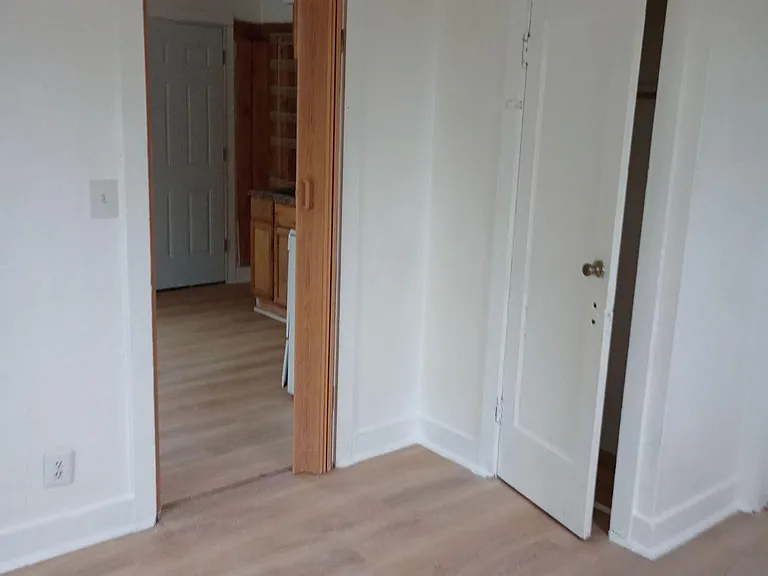1305 N Townsend Rd #9 — Photo 7