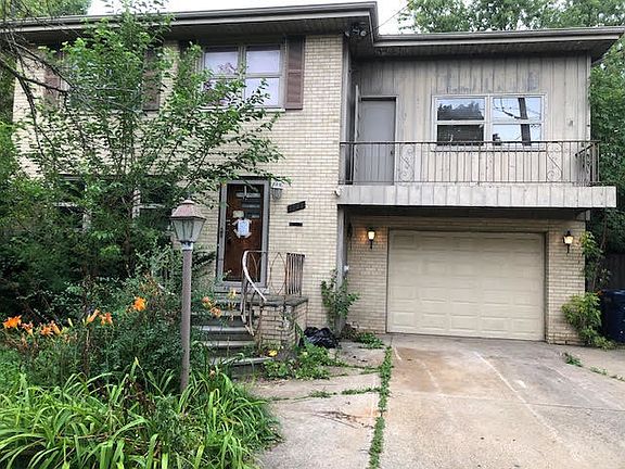 2nd image of 1566 McDaniels Ave