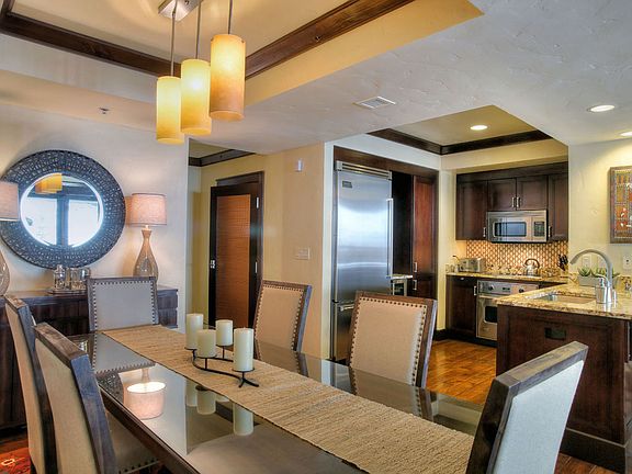 4th image of 13051 Ritz Carlton Highlands Court #205