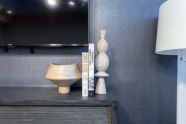 Rented by Finest Furnished LLC | media 147