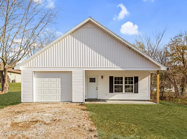 1002 Parkview Dr, California, MO 65018