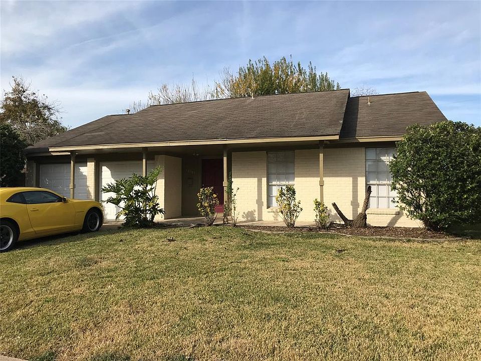 1st image of 10107 Antrim Ln