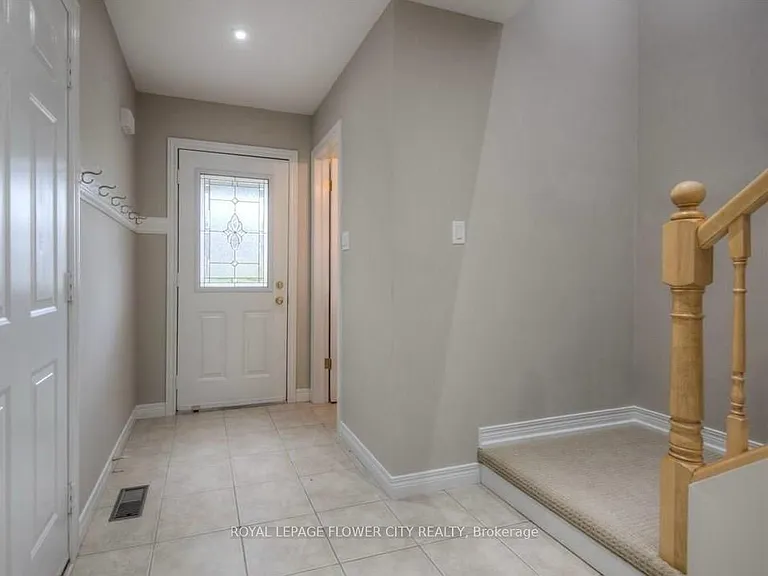 308 Pineland Pl — Photo 19