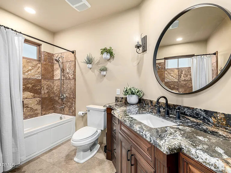 5276 N Winchester Rd — Photo 17