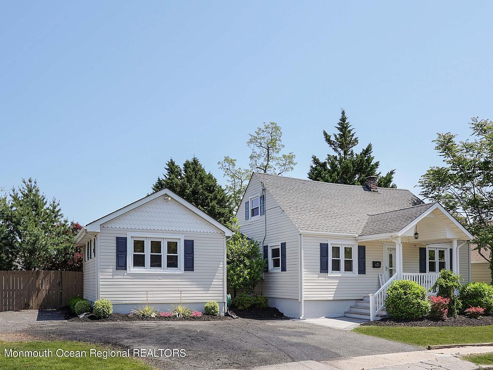 1st image of 633 Campbell Avenue