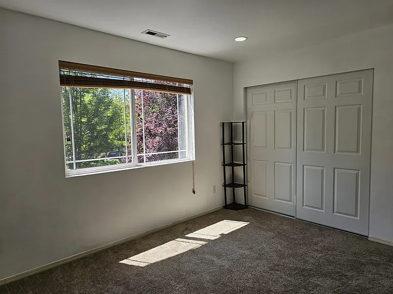 Closet ready in 3rd bedroom/office room