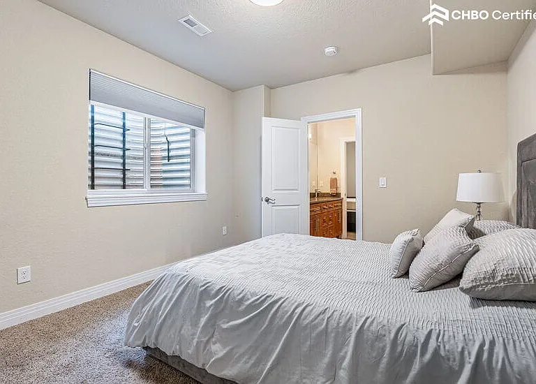 1131 S Balsam Ct — Photo 39