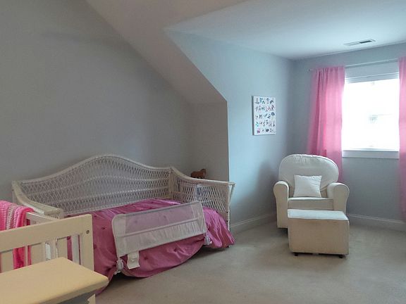 2nd floor master, good for bonus room or kids room