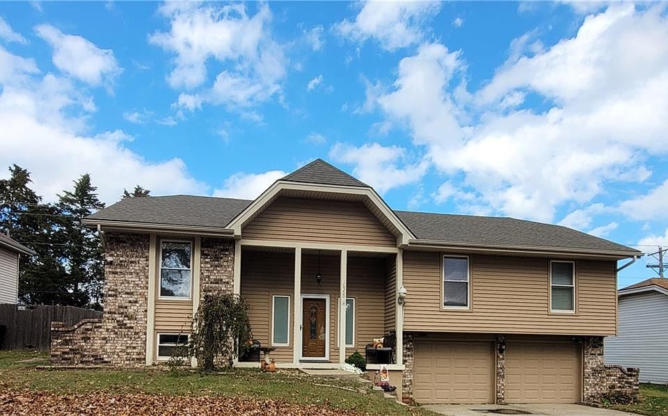 1st image of 16300 E Cogan Dr