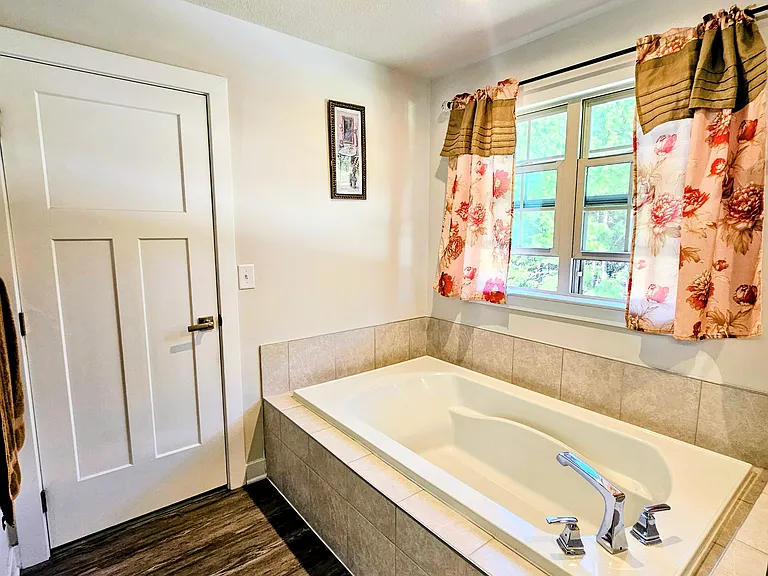 229 Republic Ln — Photo 30