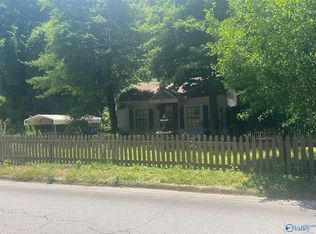815 N Royal Ave, Florence, AL 35630