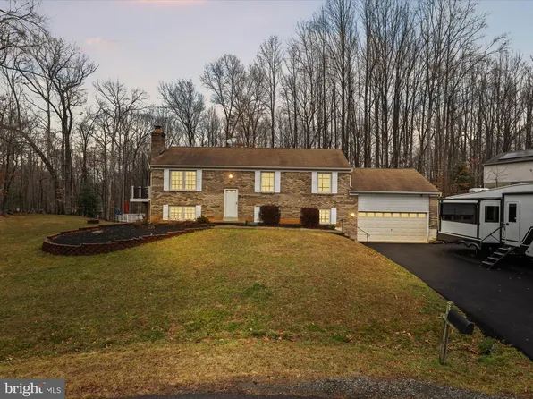 6508 Basil Ct, Manassas, VA 20112