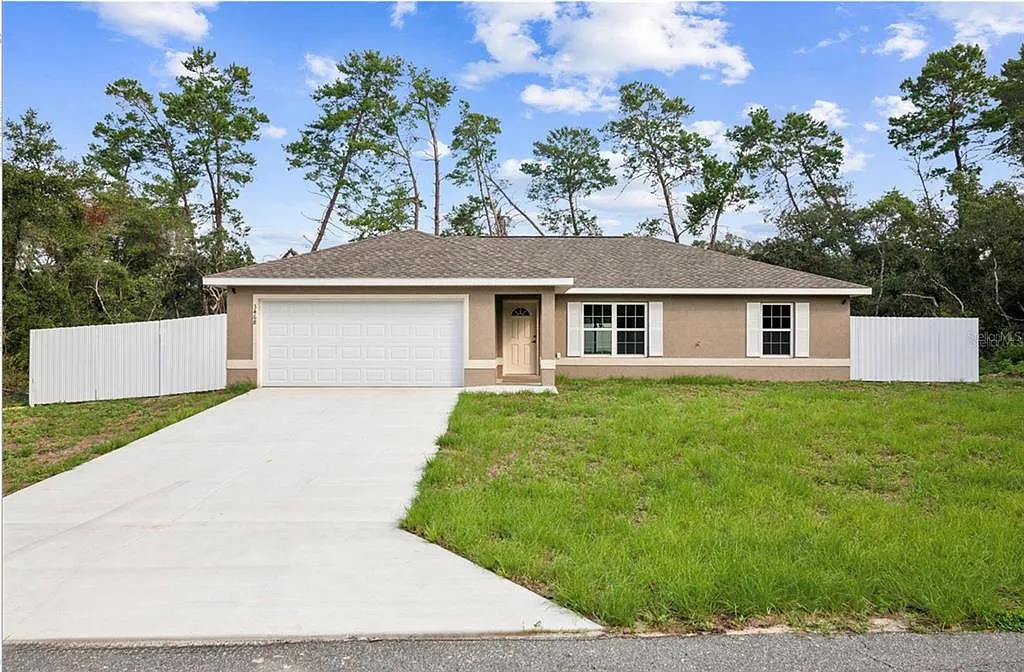 3 bed, 2.0 bath, 1331 sqft, $2,000 — Photo 1