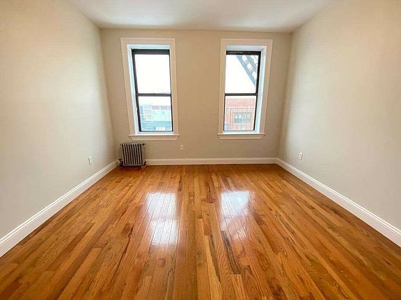 4th image of 20-56 29th St #2A