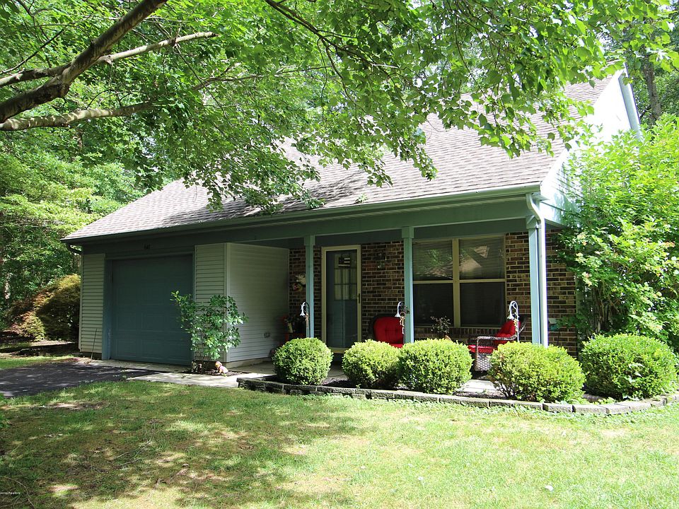 1st image of 648 Petunia Lane S