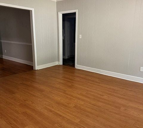 2nd image of 221 S 1st Ave