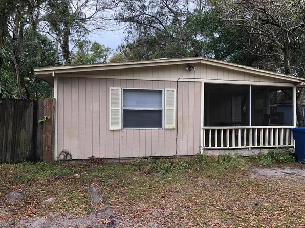 9606 N 15th St, Tampa, FL 33612