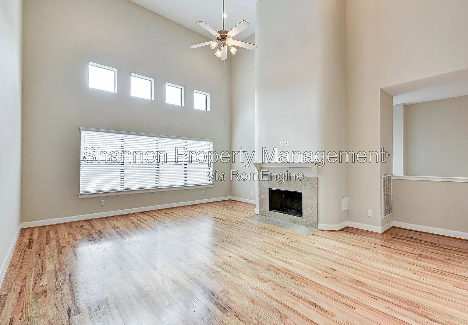 3 bed, 2.5 bath, 1797 sqft, $2,500 — Photo 4