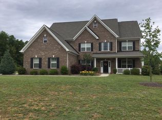 1004 Garden Rose Ct, Matthews, NC 28104