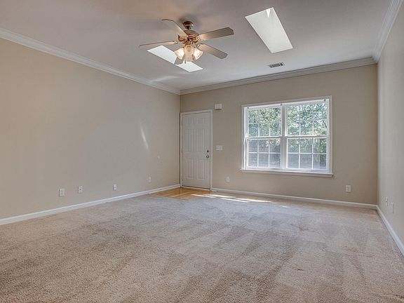 3rd image of 1309 Cashmere Dr #1
