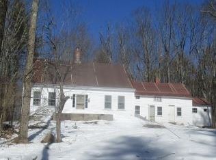 1043 Center Rd, Lebanon, ME 04027