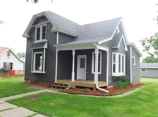 218 S Ellsworth St, Houston, MN 55943