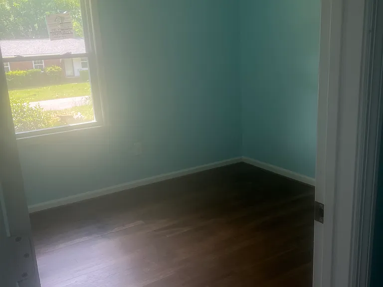 548 Gwinnett St NE — Photo 10