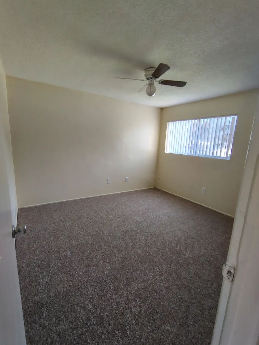 Building Photo - 2401-12 Christmas Tree Ln #13