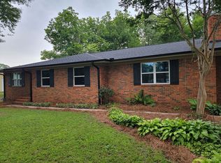 704 Temple Rd, Clanton, AL 35045