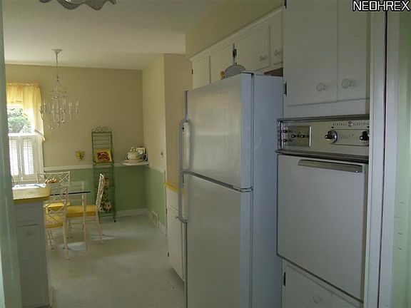 4th image of 789 Kenbridge Dr