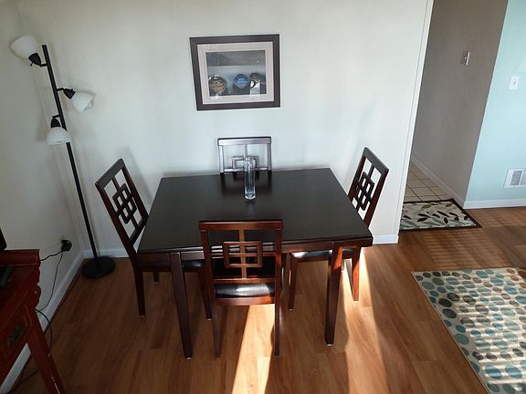 3rd image of 379 Coronado Ave #2