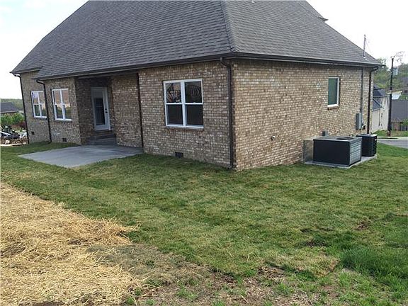 5th image of 310 Bonifay Dr